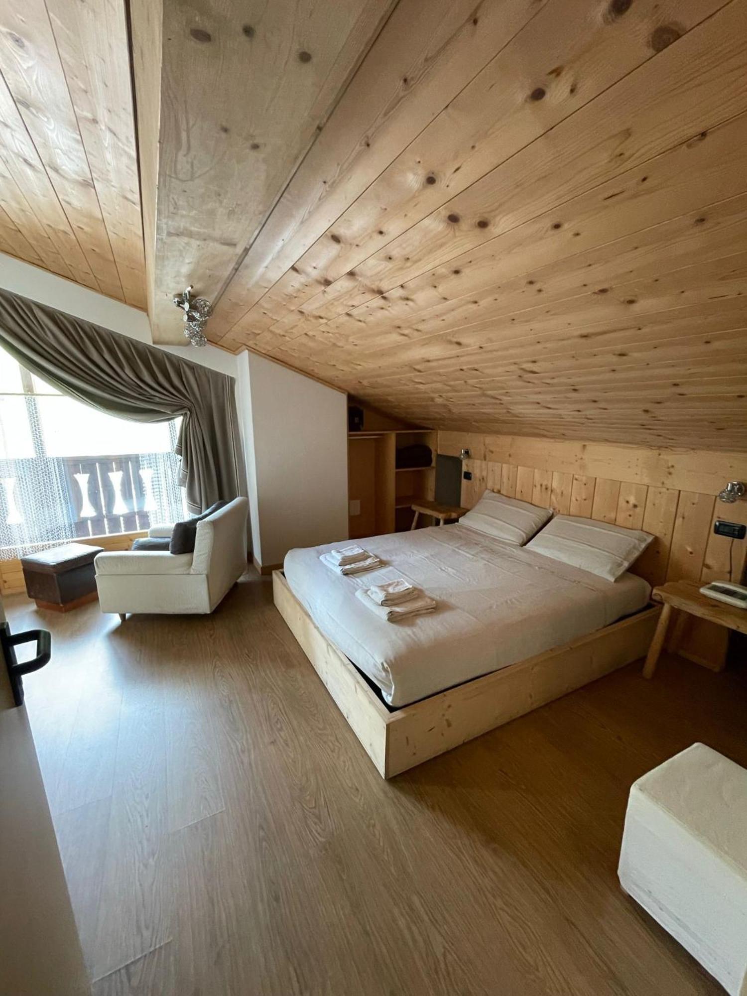 Ambassador Rooms In Bormio, Solo Camera Senza Colazione Eksteriør billede