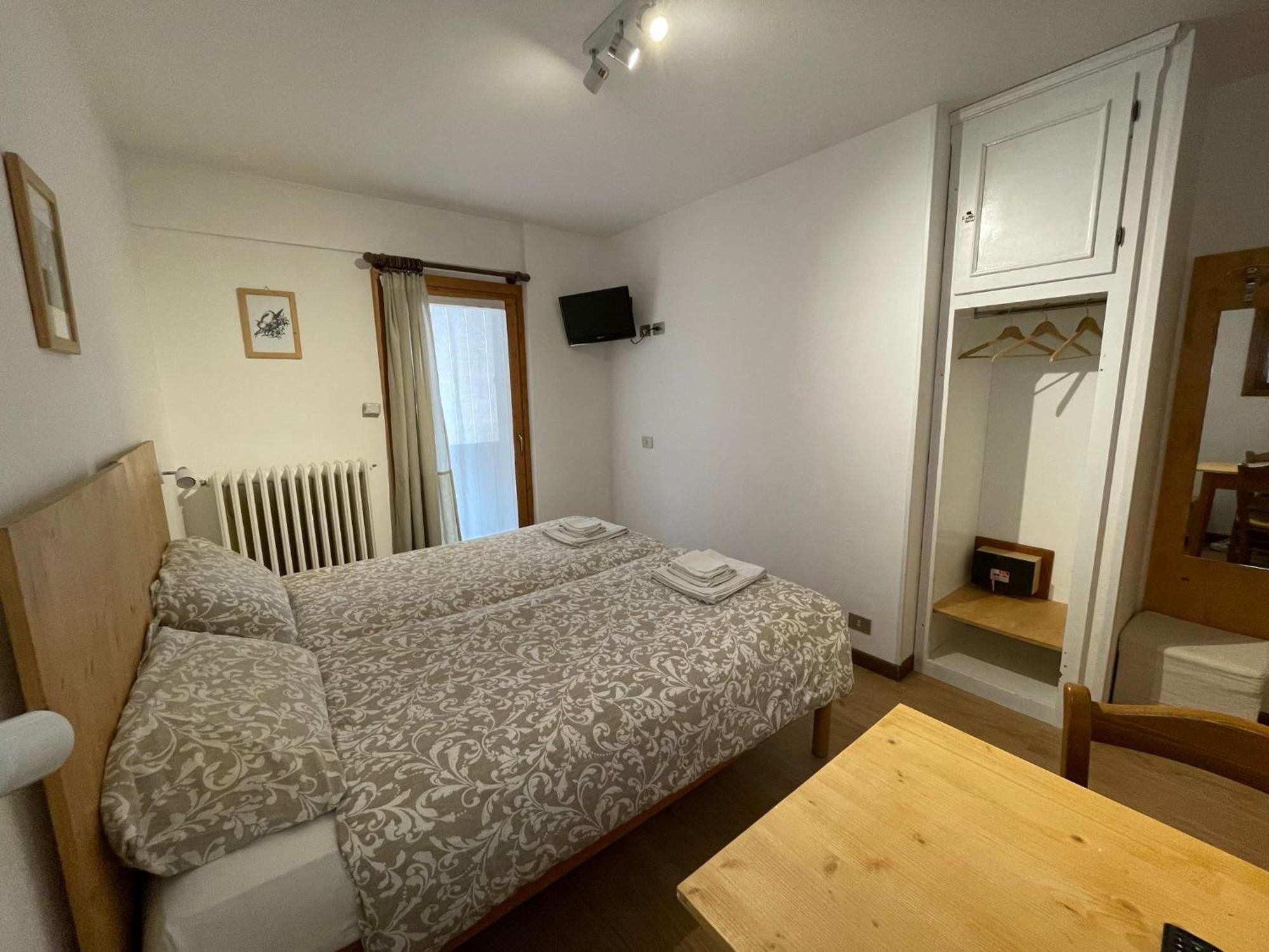 Ambassador Rooms In Bormio, Solo Camera Senza Colazione Eksteriør billede